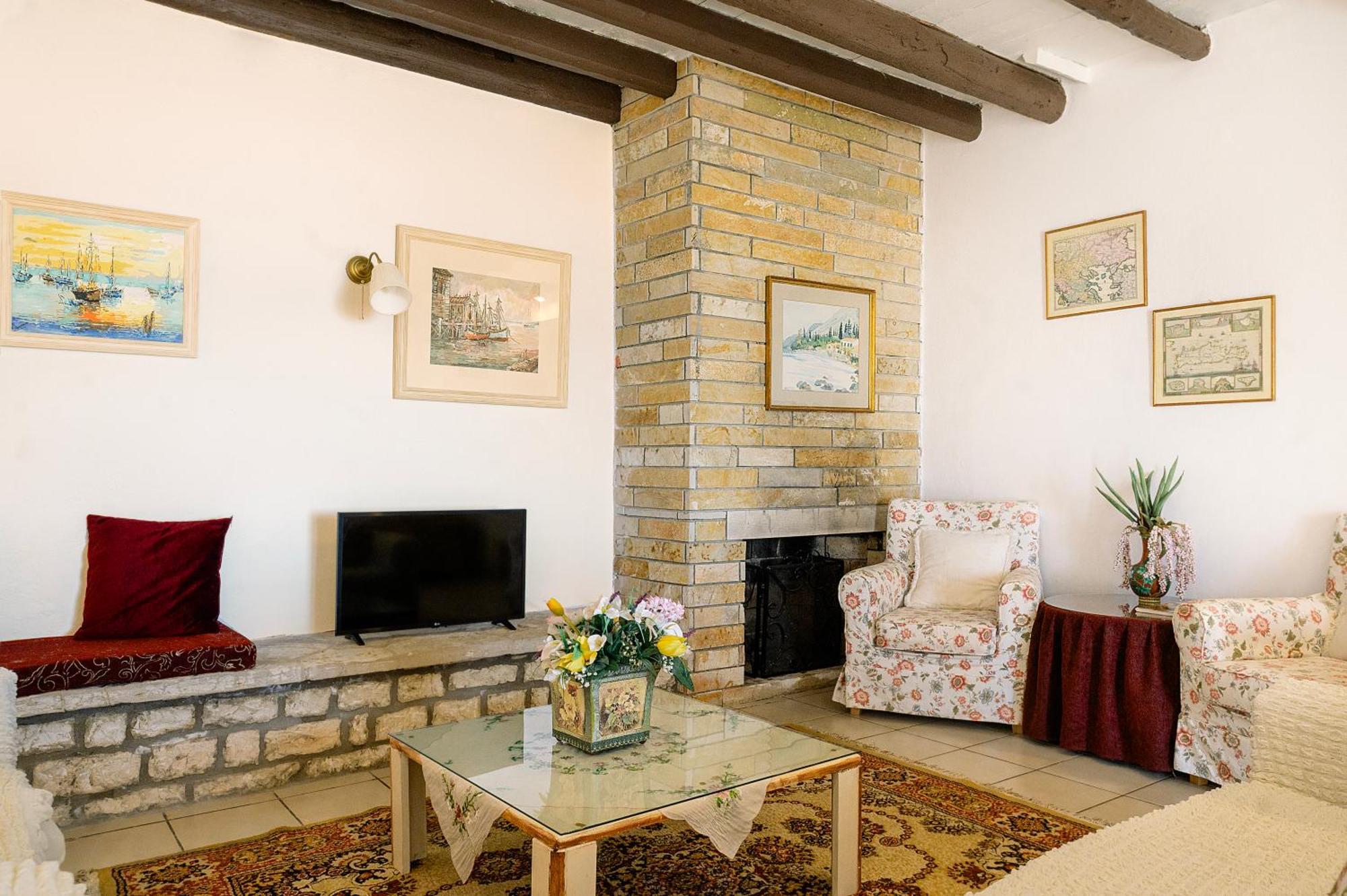 Nissaki Olive Press Villas Nisaki  Екстериор снимка