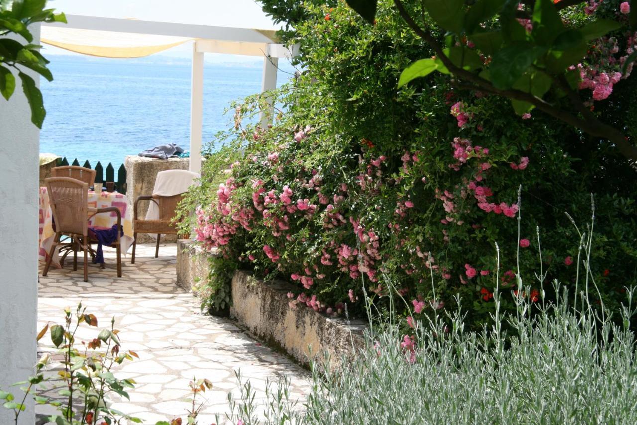 Nissaki Olive Press Villas Nisaki  Екстериор снимка